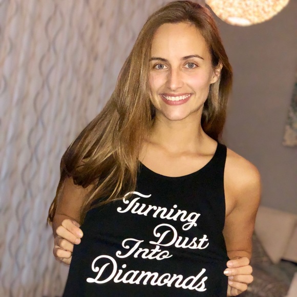 Meet your Posher, Ashlyn - Picture 3 of 5